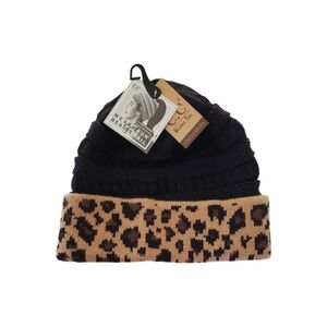 C.C Exclusive Beanie Tail Black and Tan Leopard Cable Knit Messy Bun Hat OS